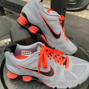 Men’s rare Nike shocks, like new size 10